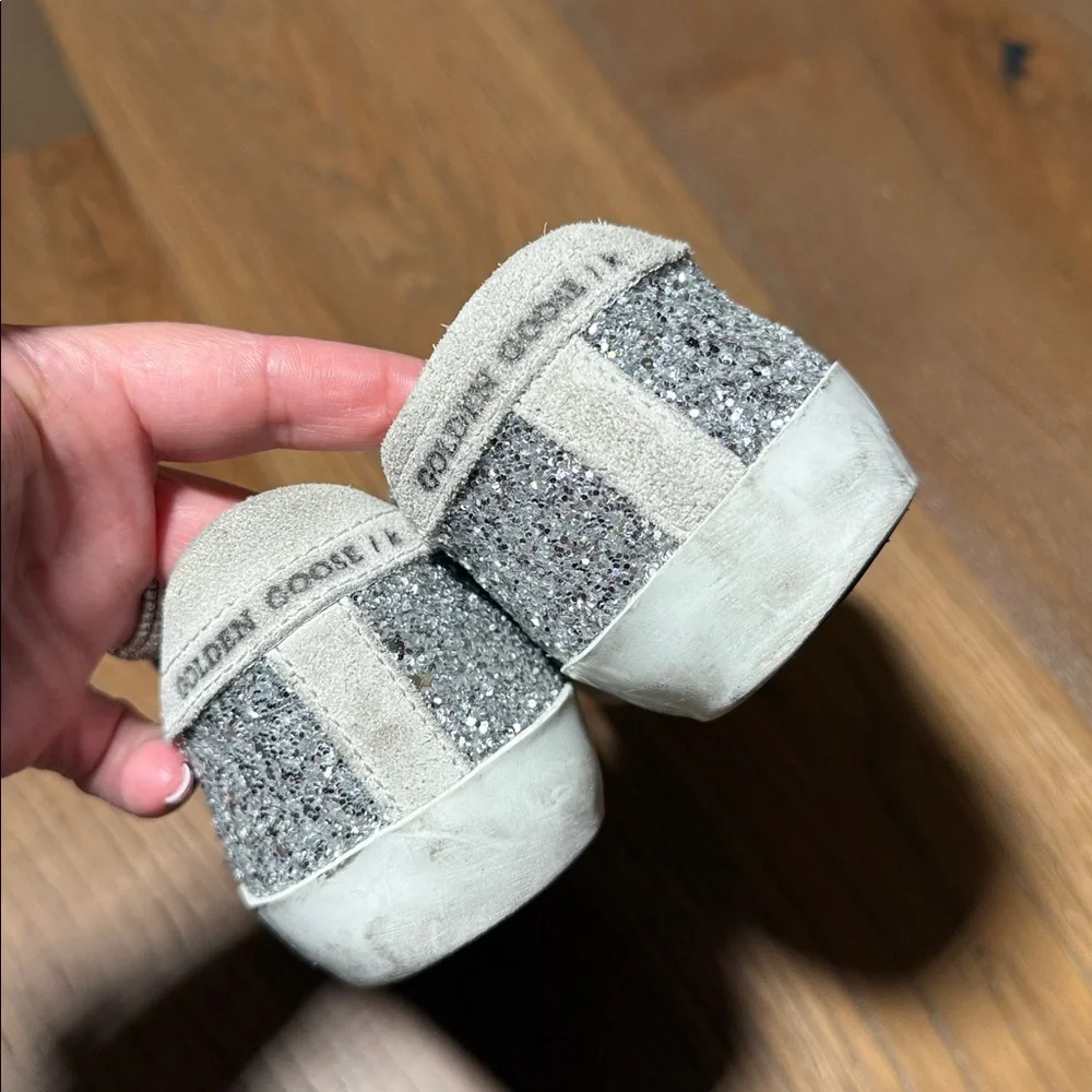 Authentic Girls Golden Goose Sneakers - Picture 6 of 6